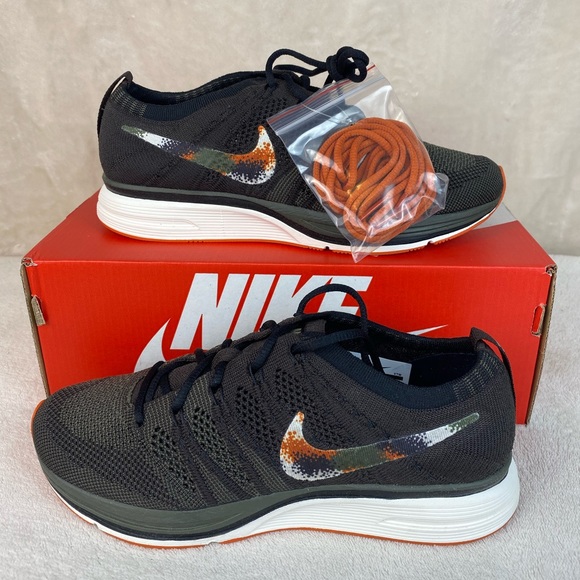 nike flyknit trainer brown